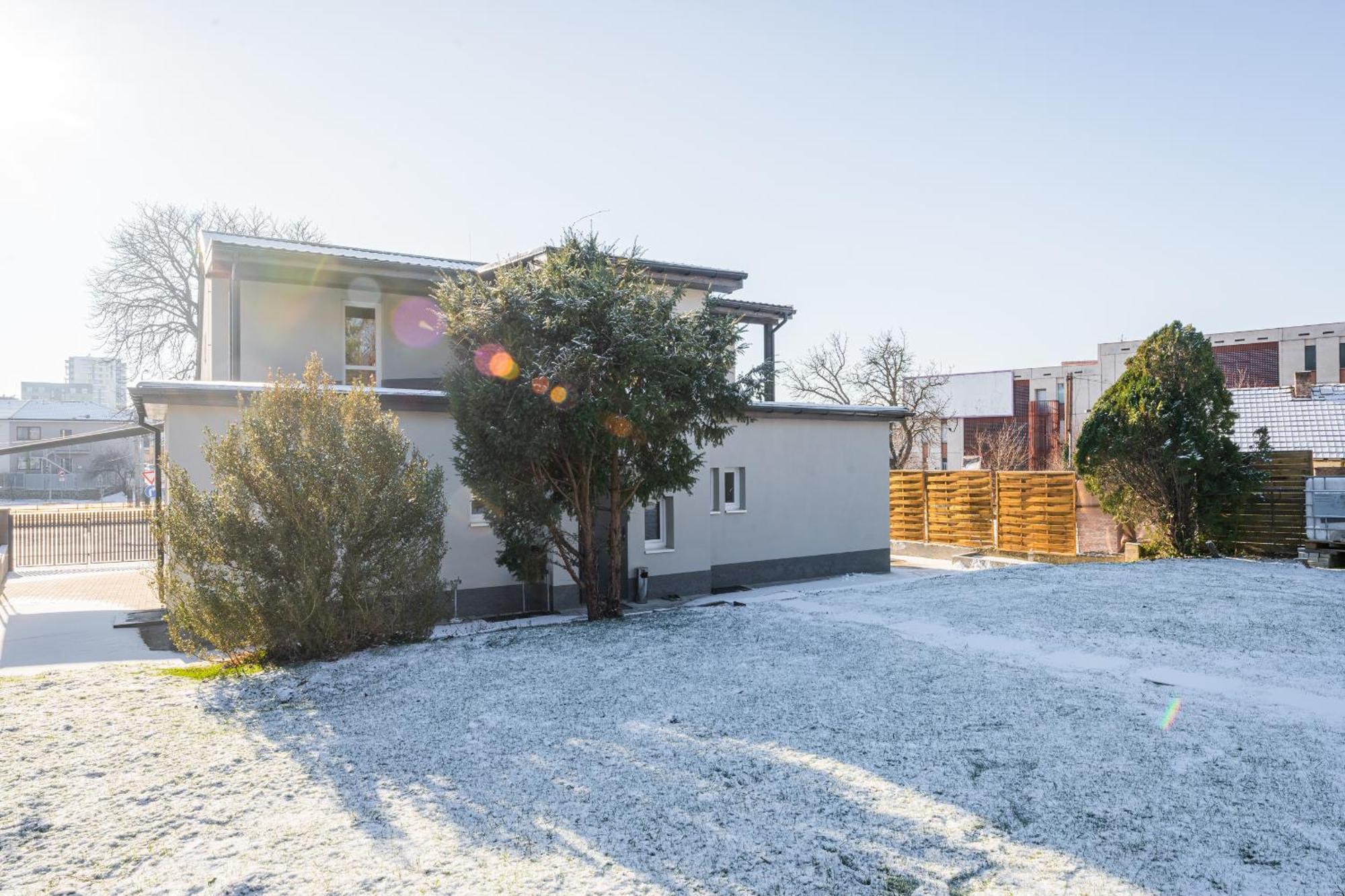 Apartmany Praha-Modrany Zewnętrze zdjęcie